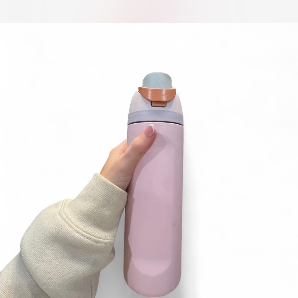 Pink Water Bottle with Flip Lid